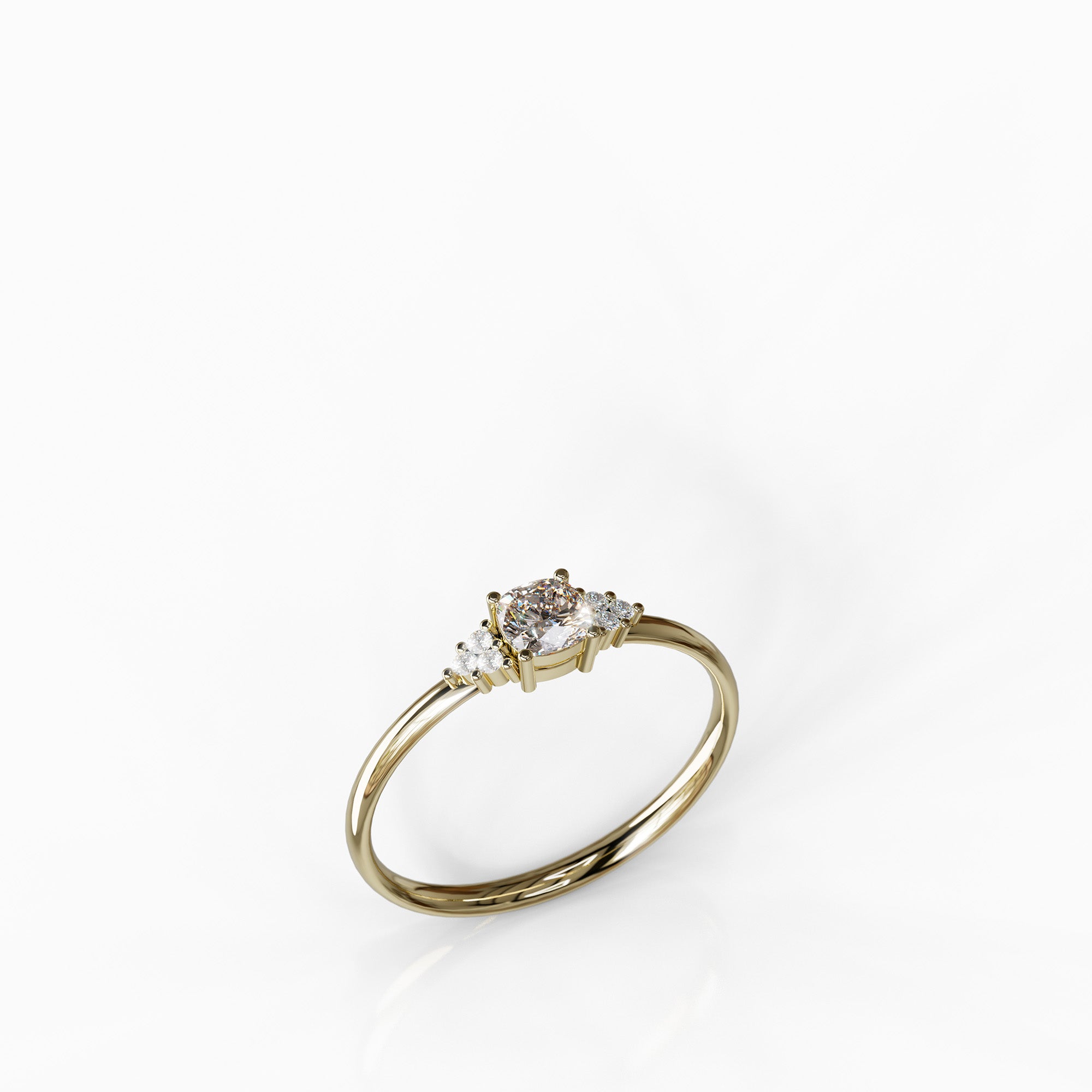 טבעת Luna מזהב צהוב בשיבוץ אבן מורגנייט ויהלומים