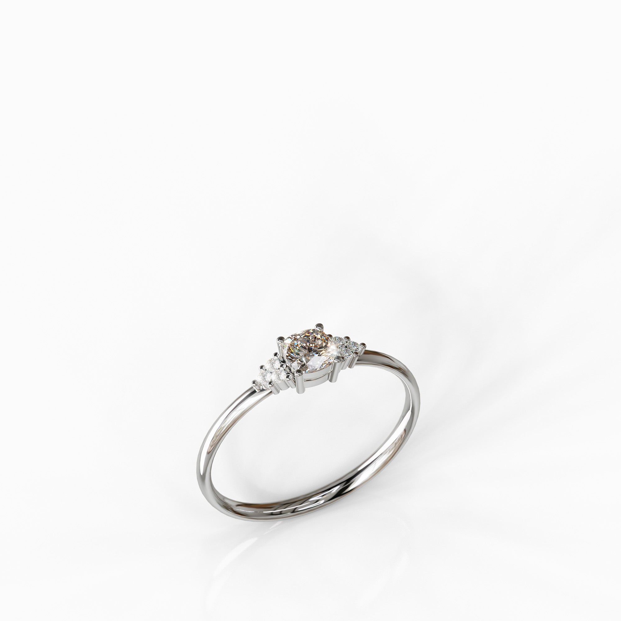 טבעת מורגנייט ויהלומים דגם Luna מזהב לבן