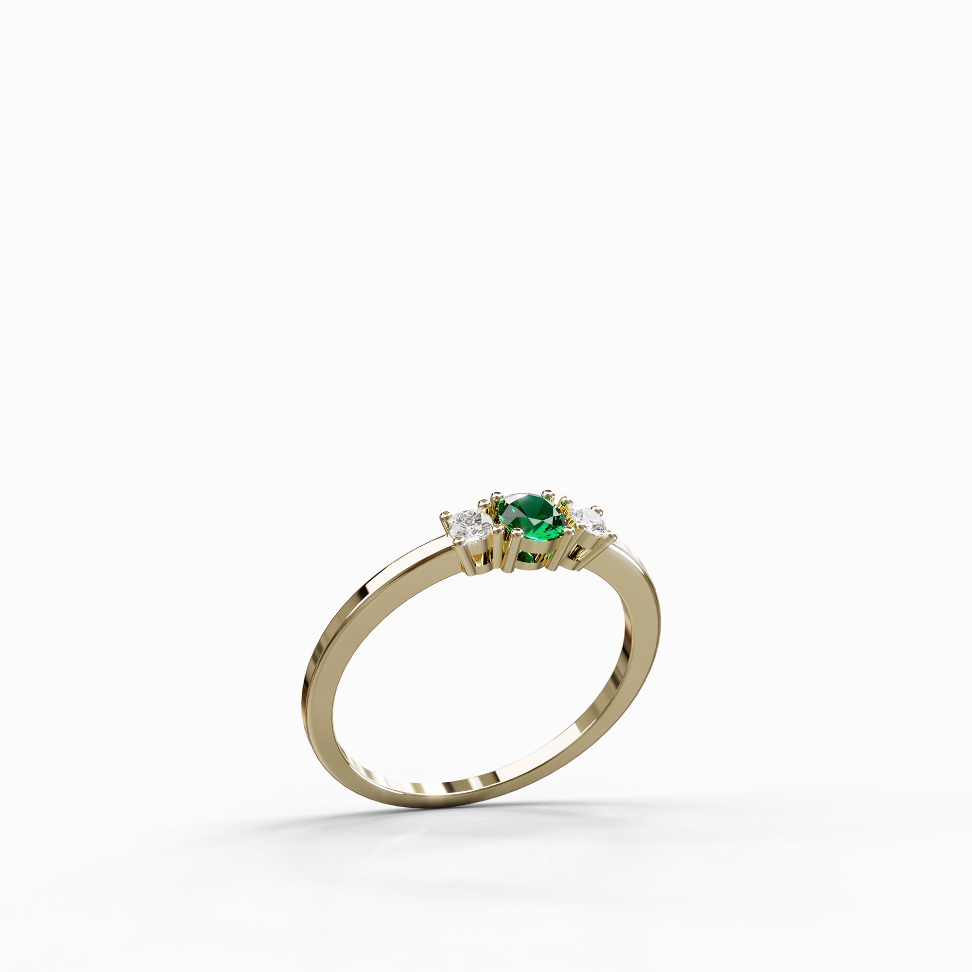 טבעת Tulip זהב צהוב 14 קראט עם אמרלד ירוק ויהלומים